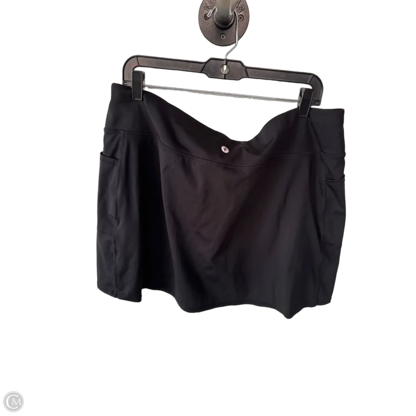 Athletic Skort By Skechers In Black, Size: 18