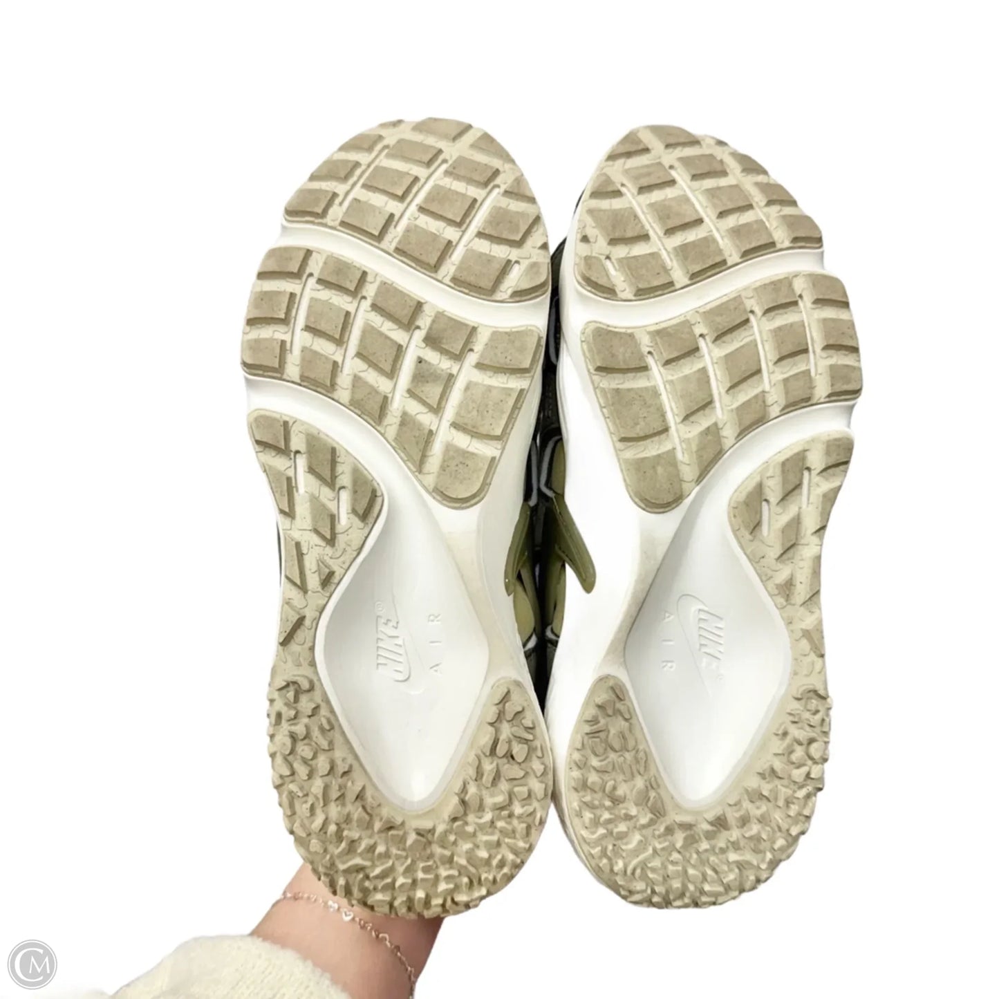 Shoes Sneakers By Nike In Green, Size: 9.5