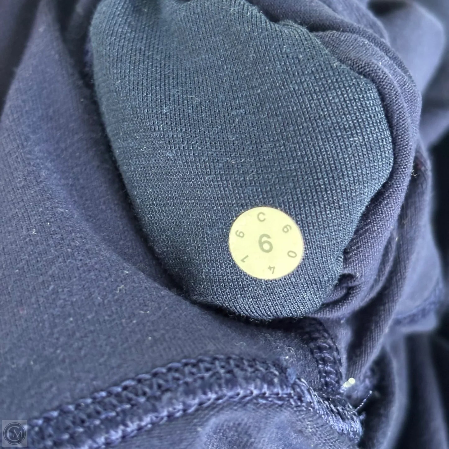 Athletic Leggings Capris By Lululemon In Navy, Size: S