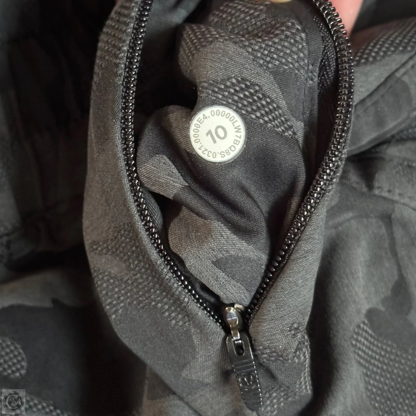 Athletic Shorts By Lululemon In Camouflage Print, Size: M