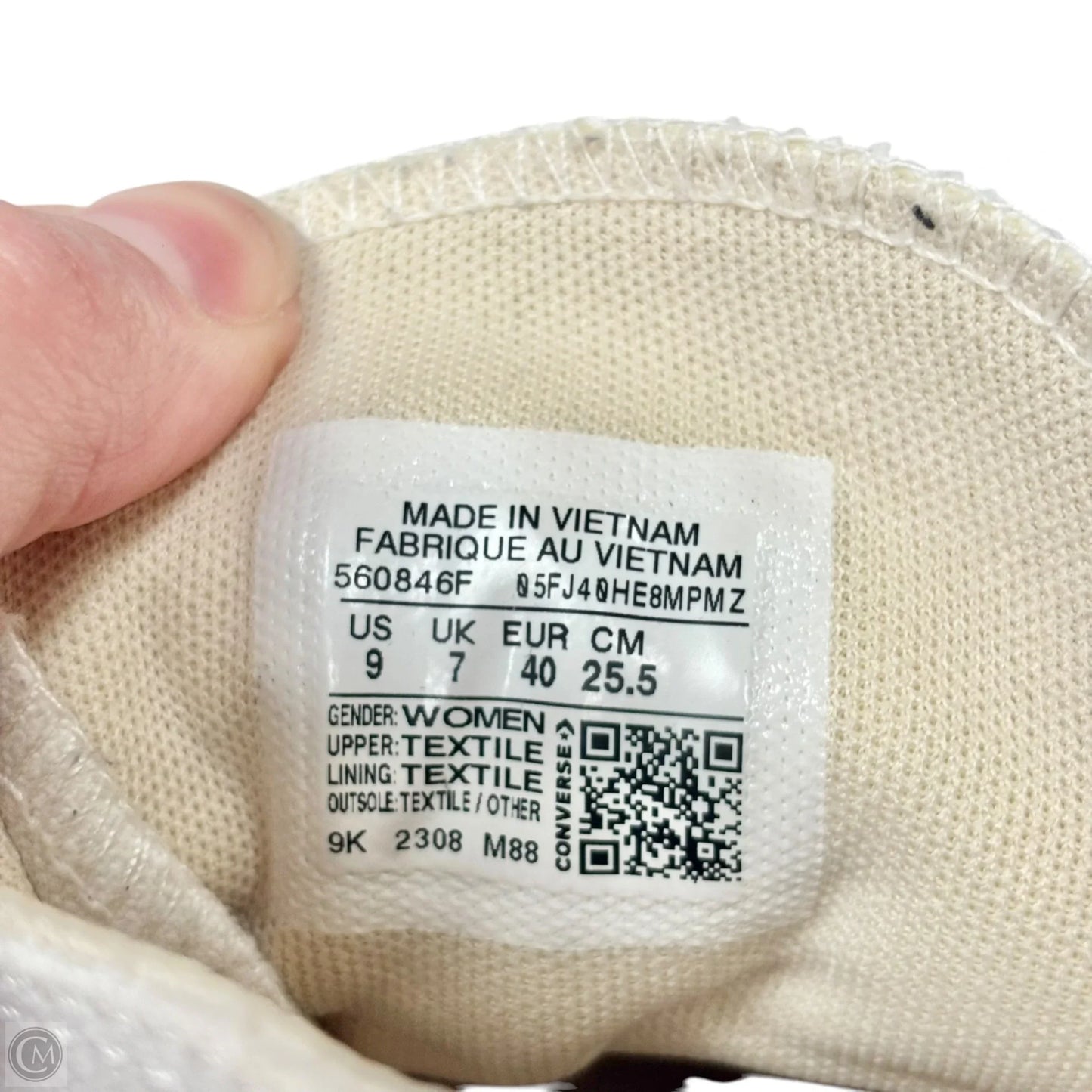 Shoes Sneakers By Converse In White, Size: 9