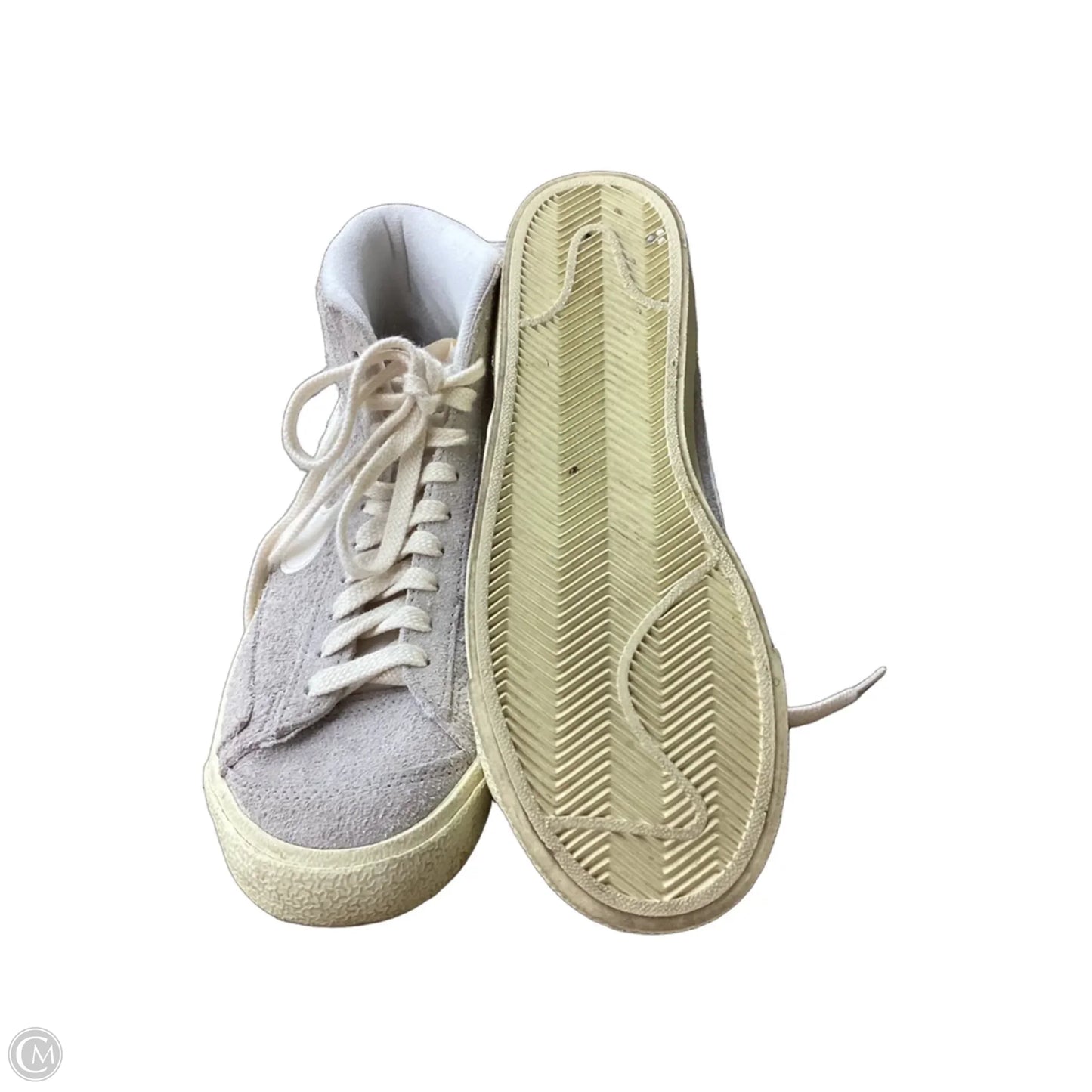 Shoes Sneakers By Nike In Beige, Size: 7