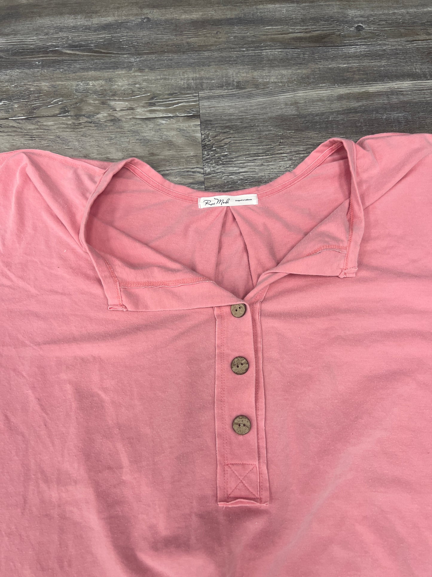 Top Short Sleeve By Cmc Size: 3x