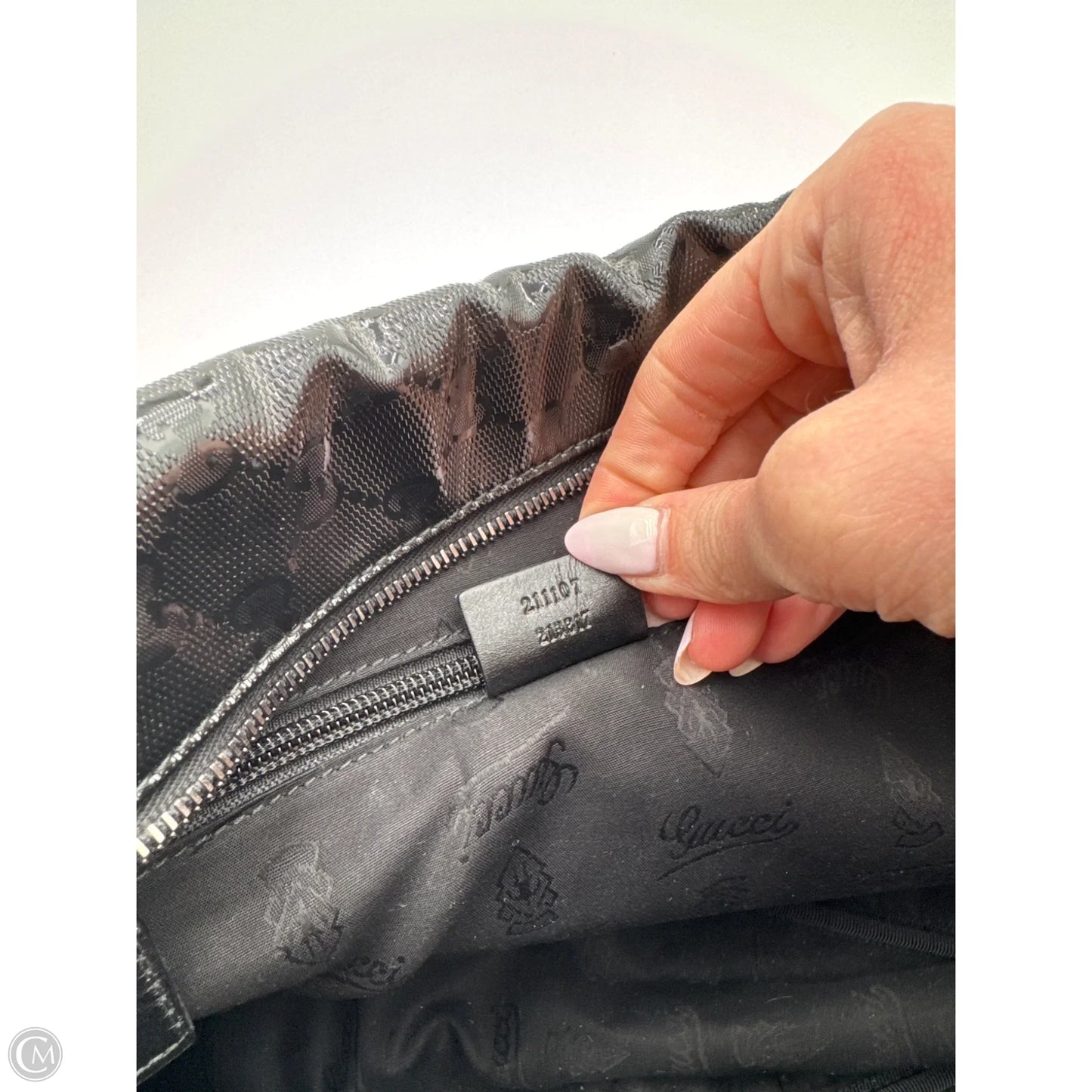 Crossbody Luxury Designer By Gucci, Size: Large