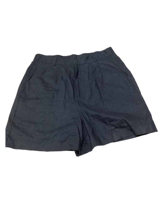 Shorts By Saks Fifth Avenue  Size: M