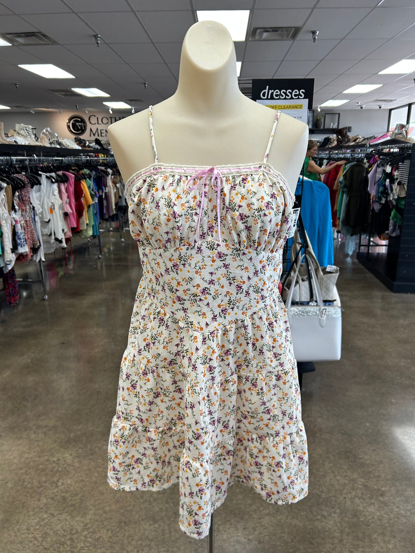 Dress Casual Short By Monteau In Floral Print, Size:M