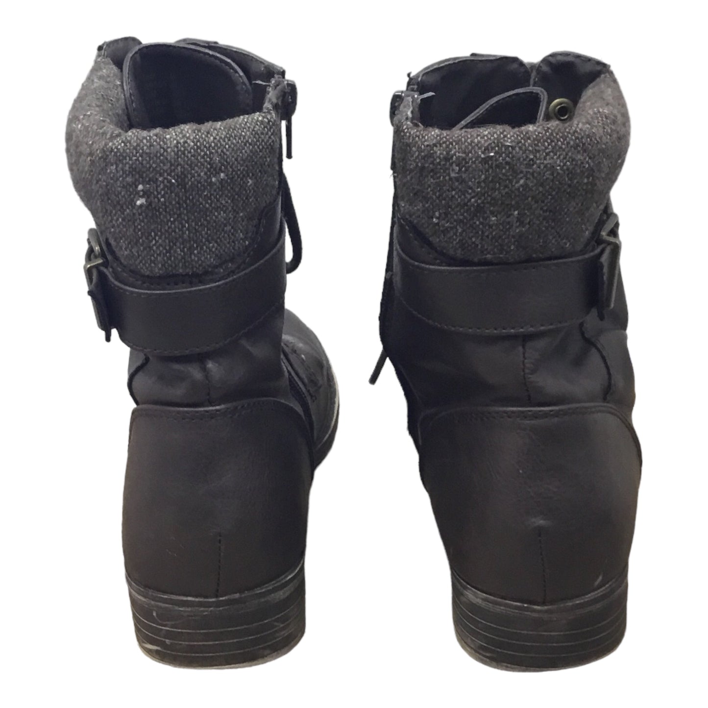 Boots Ankle Flats By Rock And Candy Size: 9.5