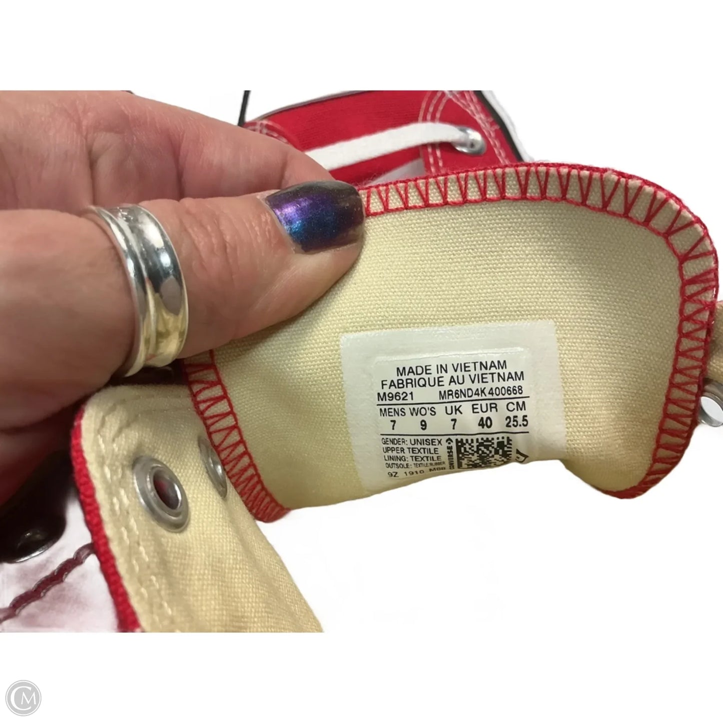 Shoes Sneakers By Converse In Red, Size: 9