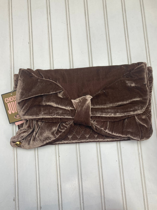 Clutch By Juicy Couture  Size: Large