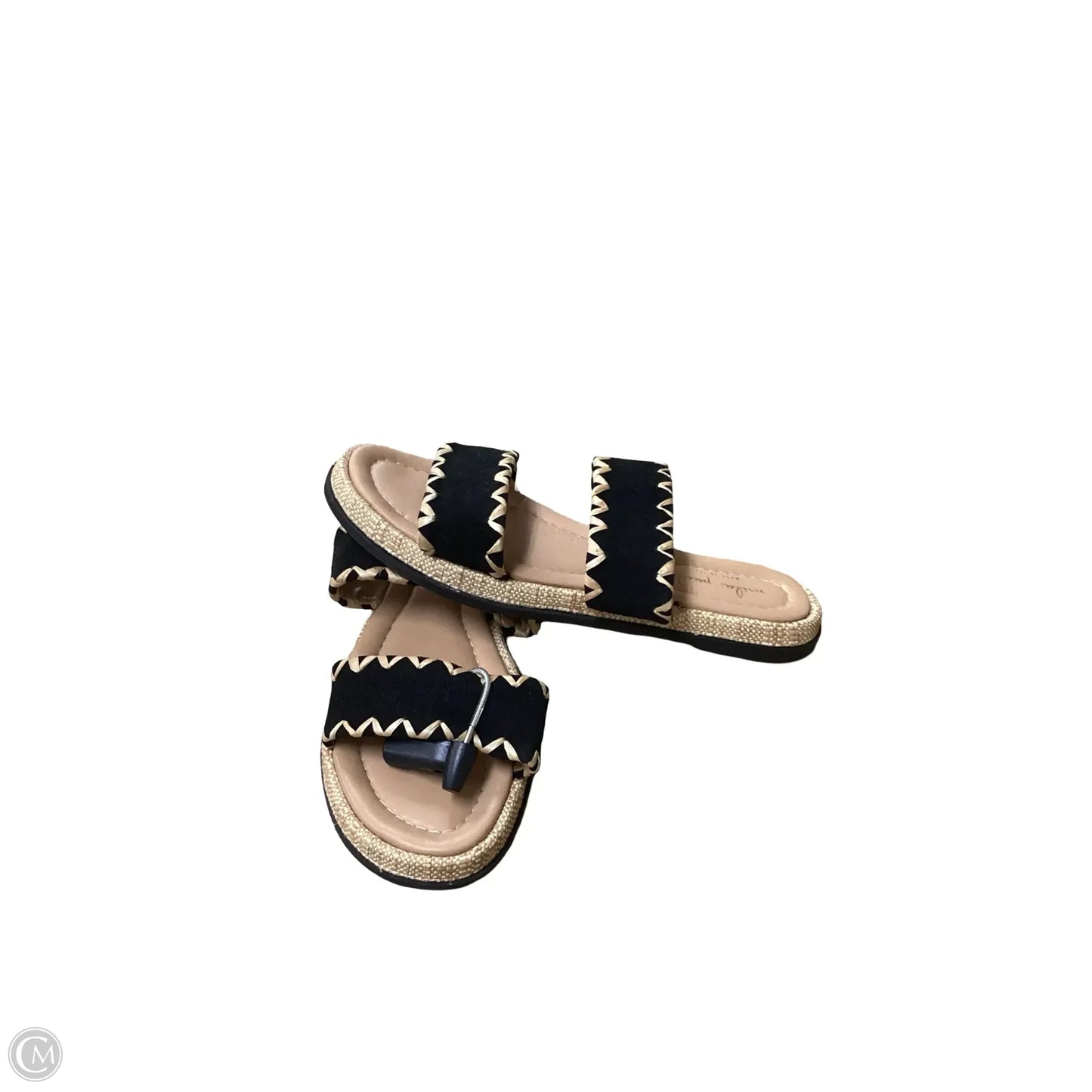 Sandals Flats By Cmc In Black, Size: 9