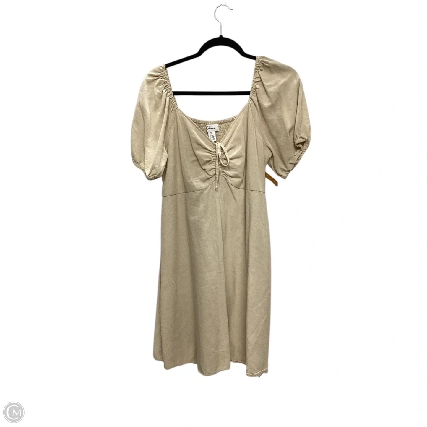 Dress Party Short By Clothes Mentor In Cream, Size: Xl