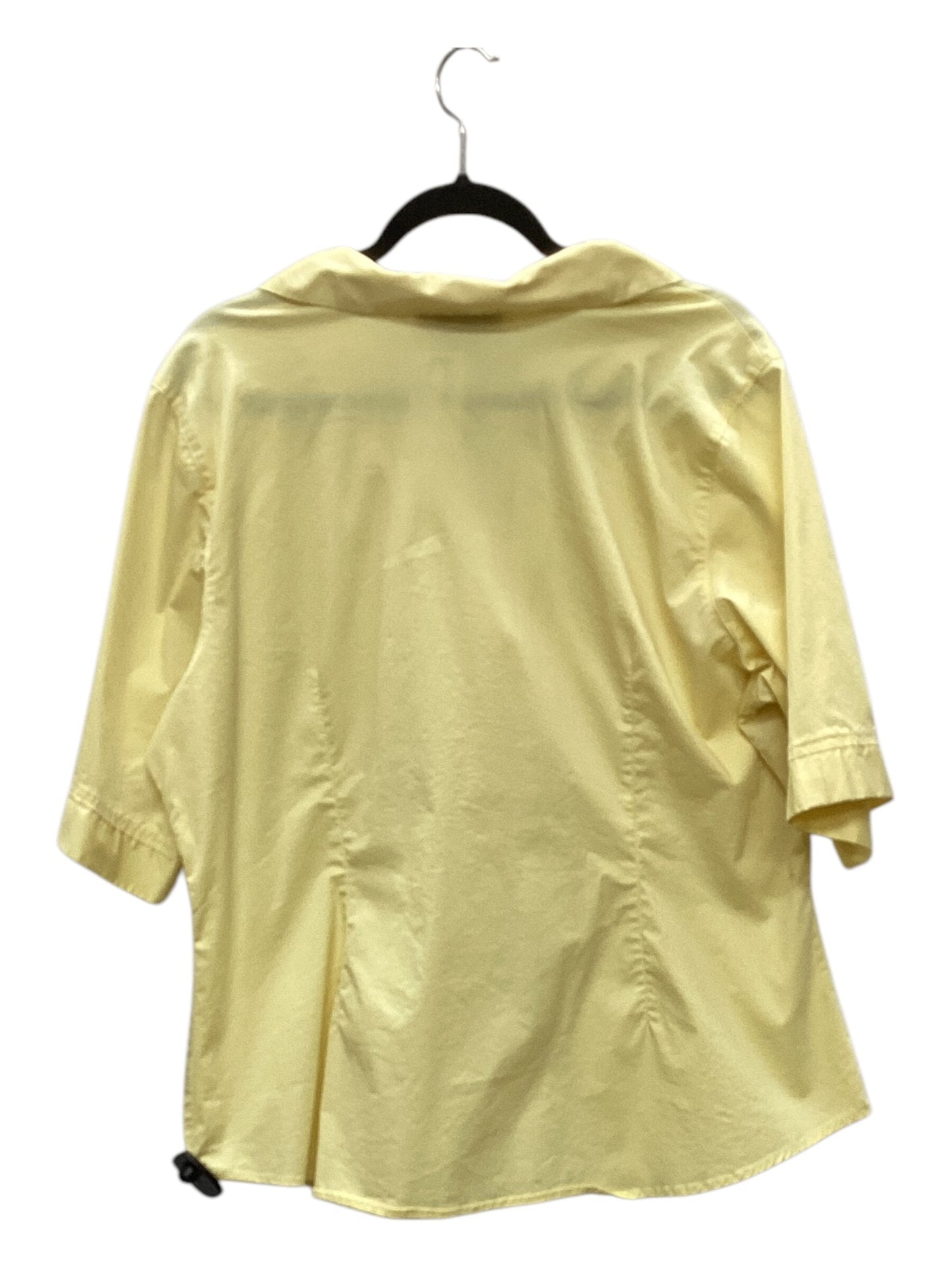 Top Short Sleeve By Clothes Mentor Size: 1x