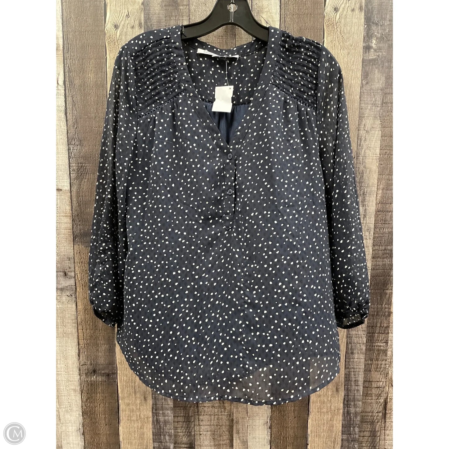Top Long Sleeve By Collective Concepts In Navy, Size: M