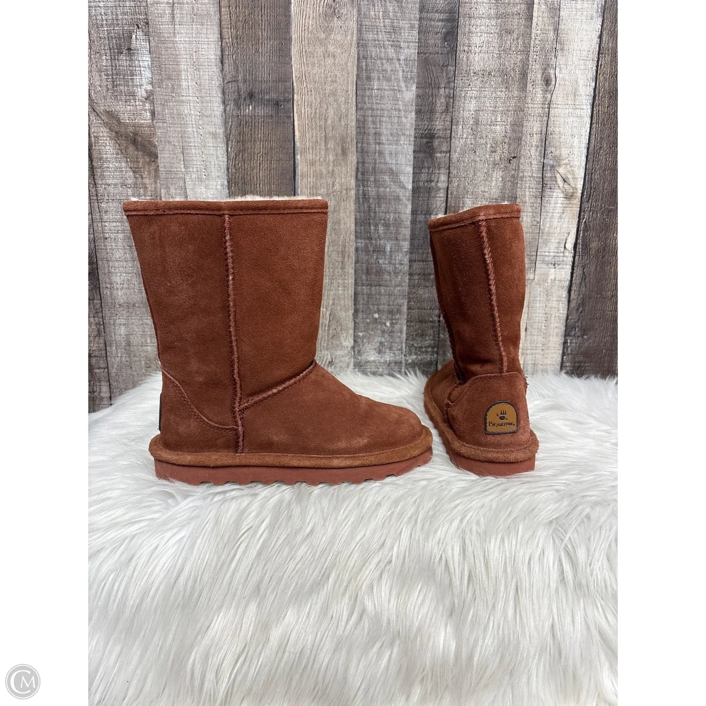 Boots Ankle Flats By Bearpaw In Brown, Size: 6