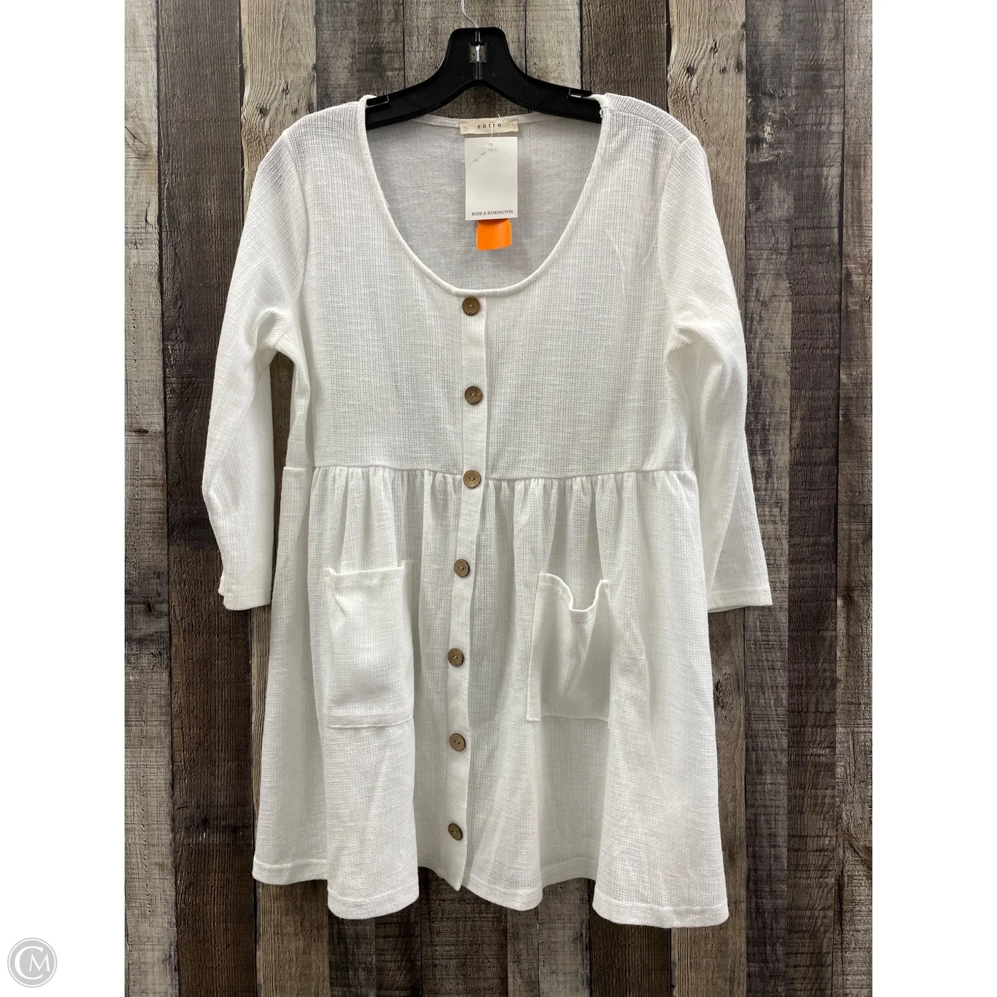 Top Long Sleeve By Entro In White, Size: S