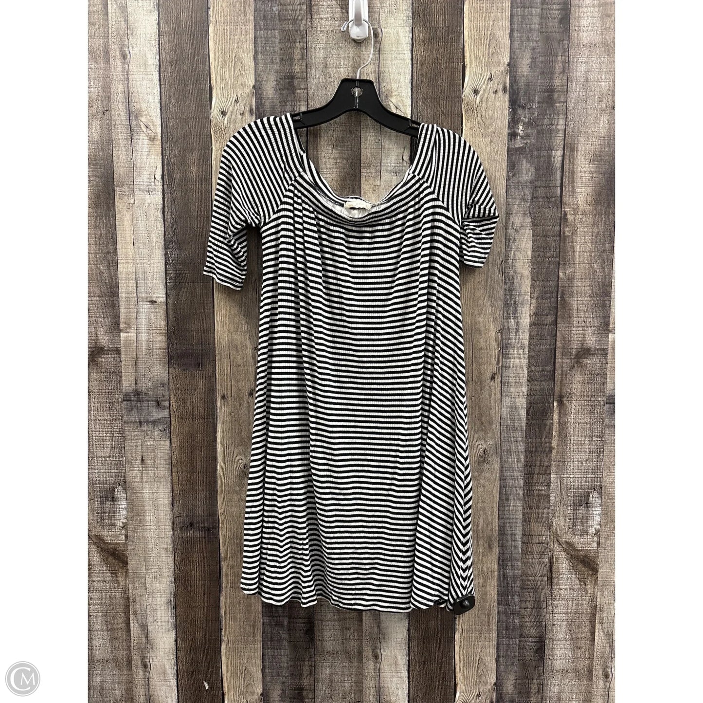 Dress Casual Short By Altard State In Striped Pattern, Size: S