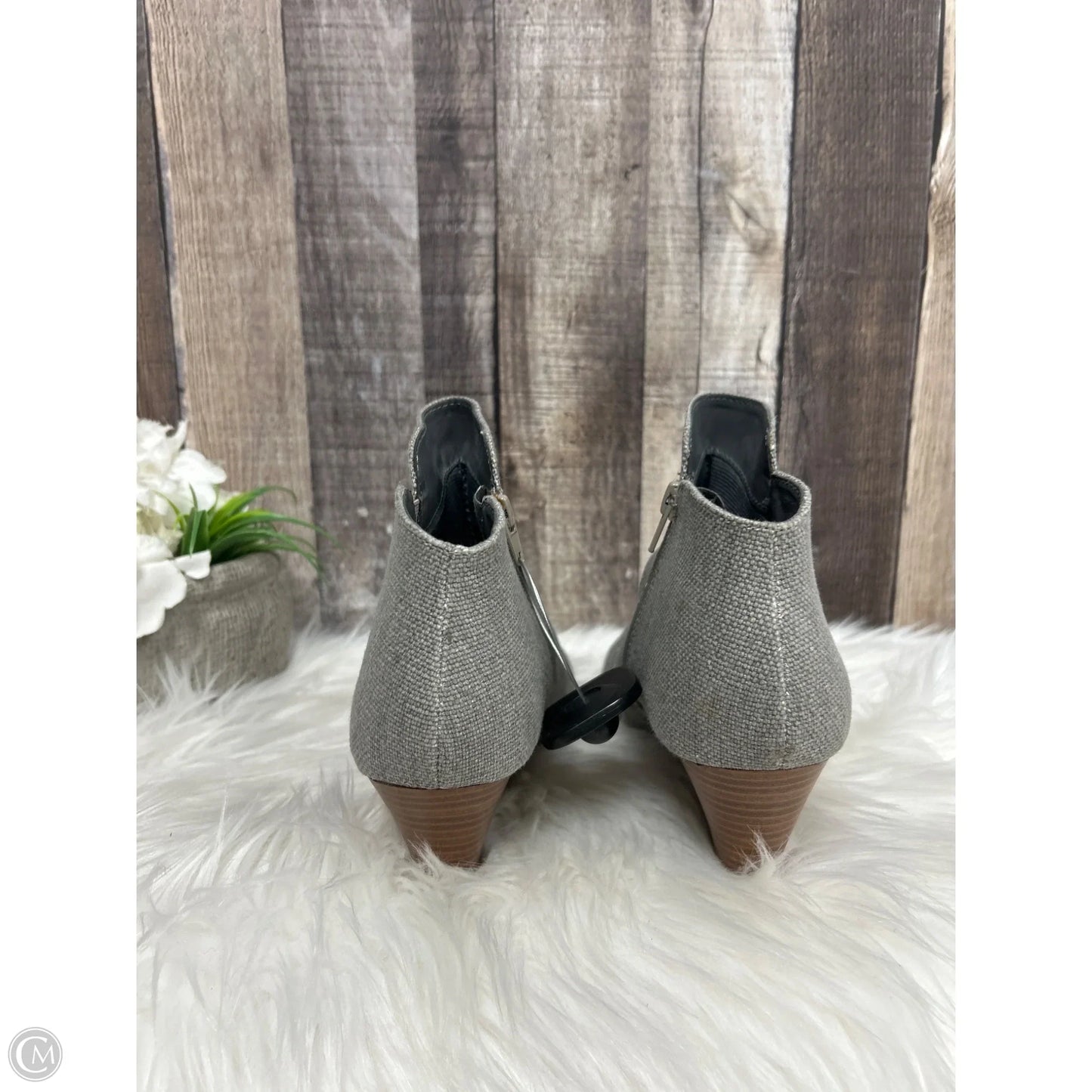 Boots Ankle Heels By City Classified In Grey, Size: 7