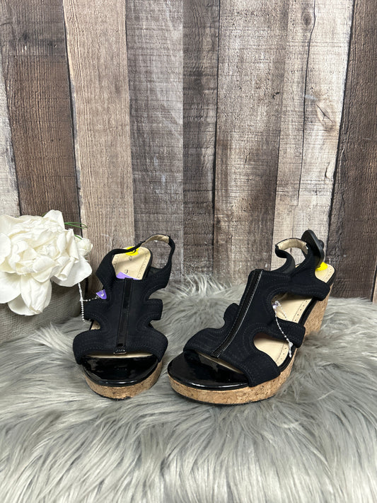 Shoes Heels Wedge By Adrienne Vittadini  Size: 9