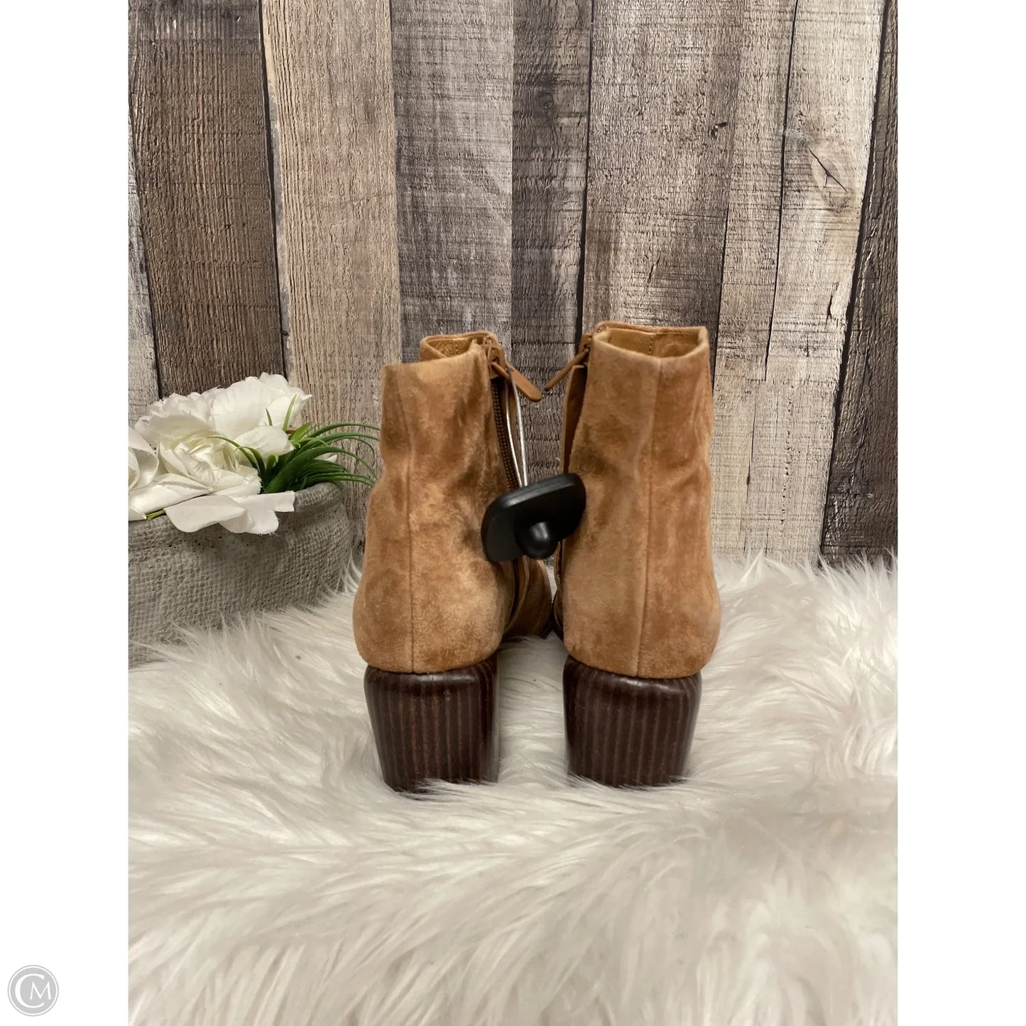 Boots Ankle Heels By Vince In Tan, Size: 6