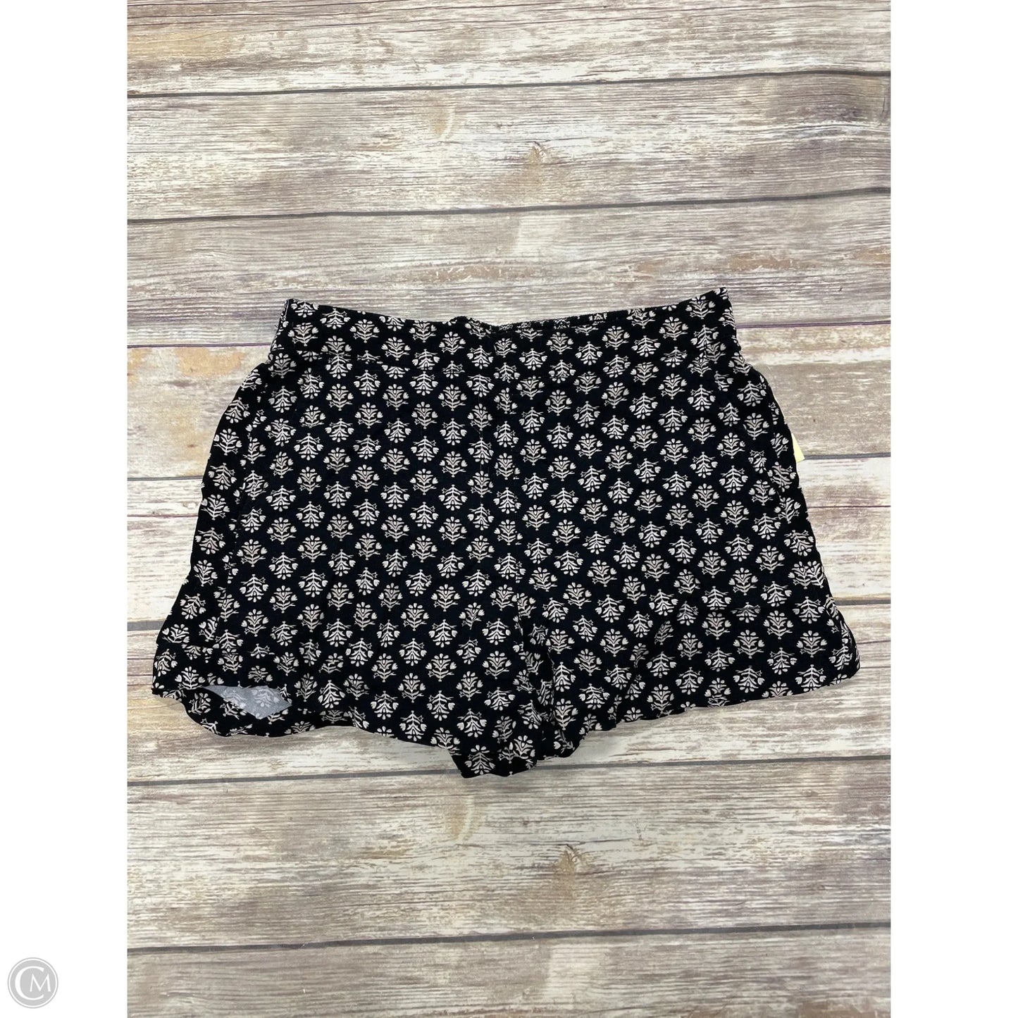 Shorts By Old Navy In Black & Cream, Size: M