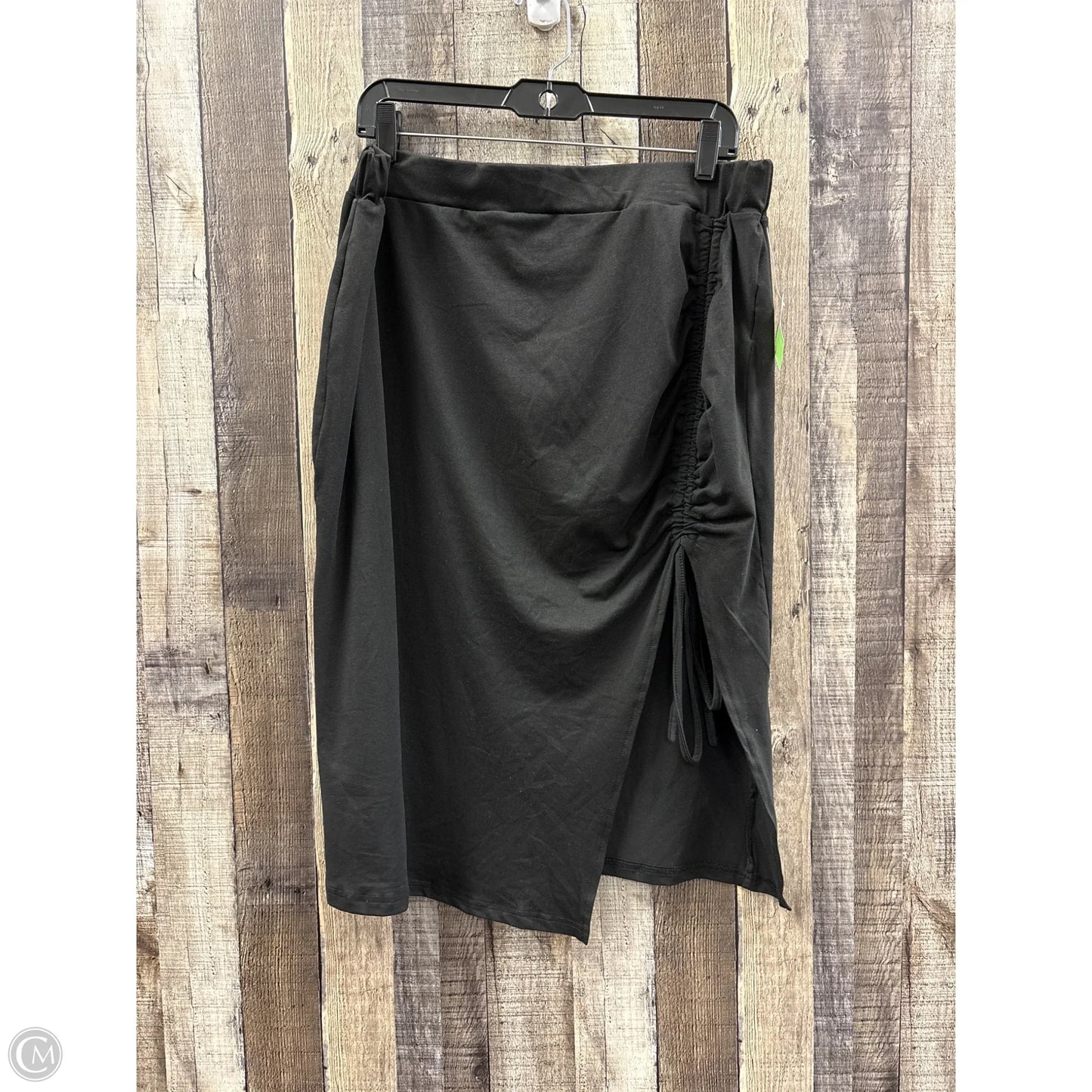 Skirt Mini & Short By Shein In Black, Size: 2x