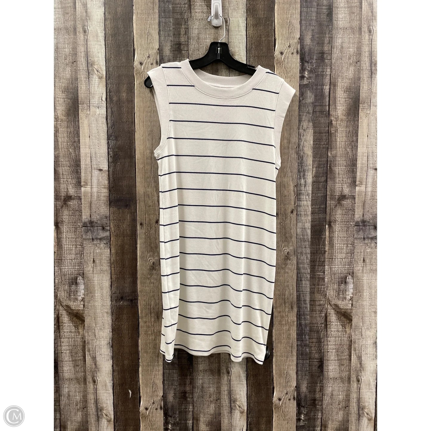 Dress Casual Short By A New Day In Striped Pattern, Size: M