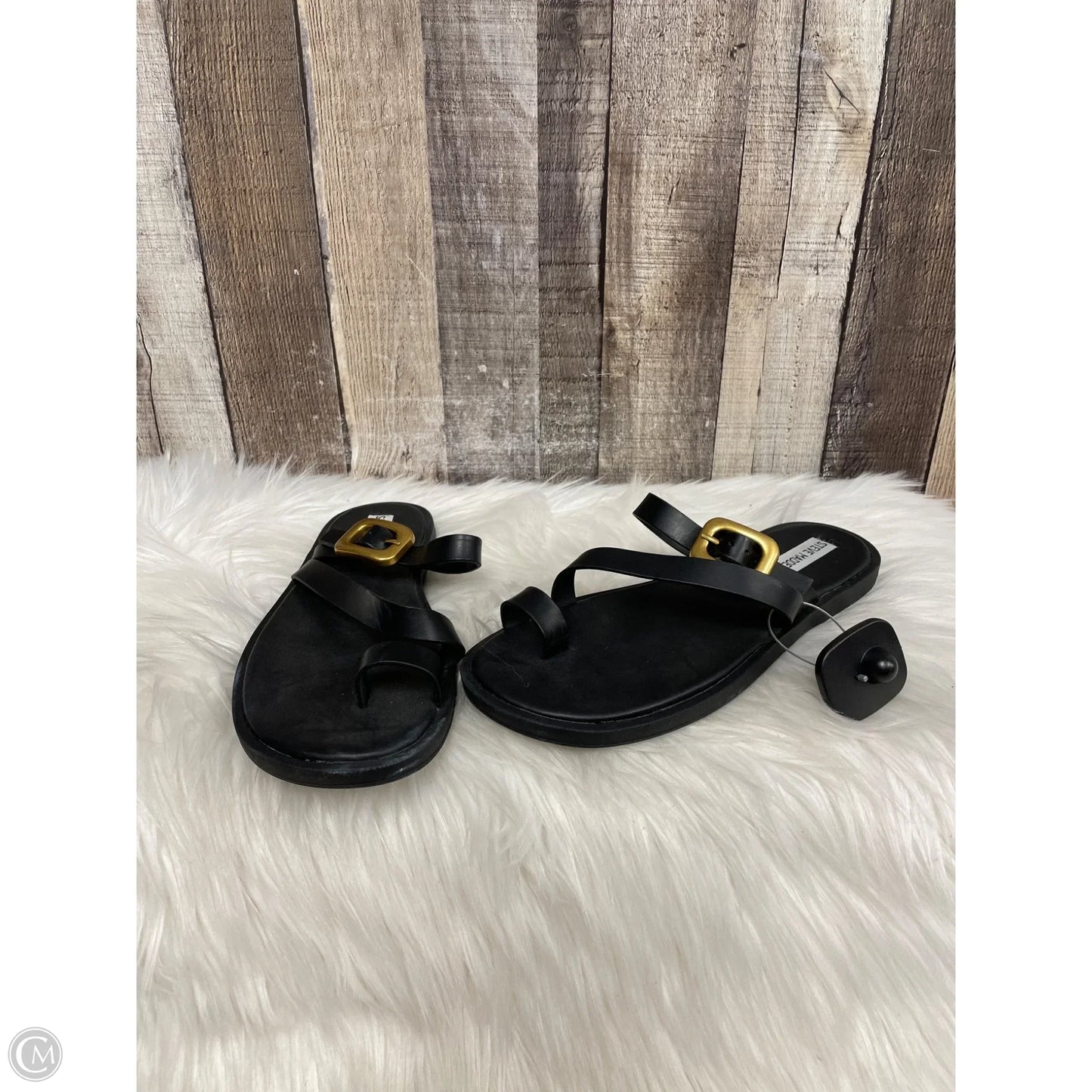 Sandals Flats By Steve Madden In Black, Size: 9
