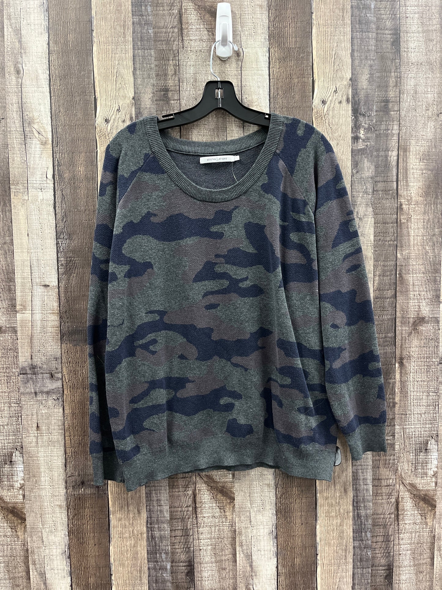 Sweater By Cme In Camouflage Print, Size: L