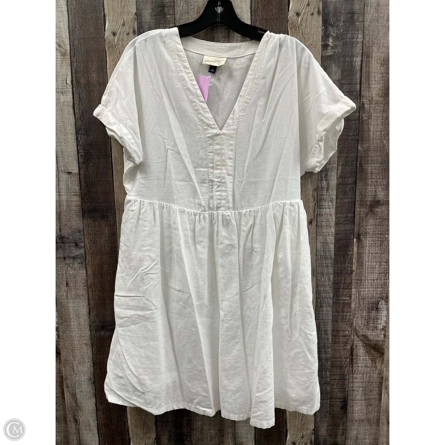 Dress Casual Short By Universal Thread In White, Size: M