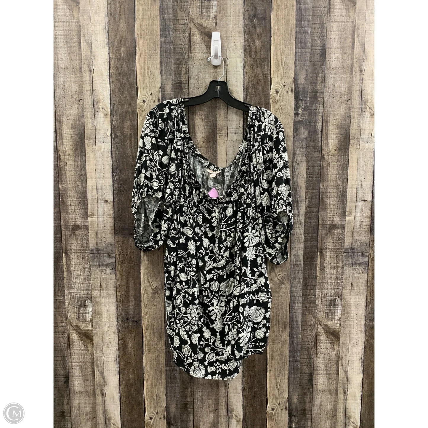 Top Short Sleeve By Knox Rose In Black & White, Size: 4x