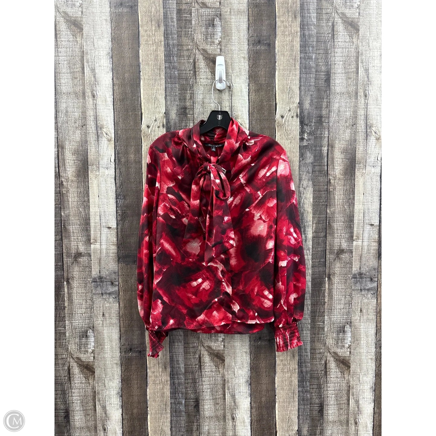 Top Long Sleeve By Clothes Mentor In Red, Size: Xs