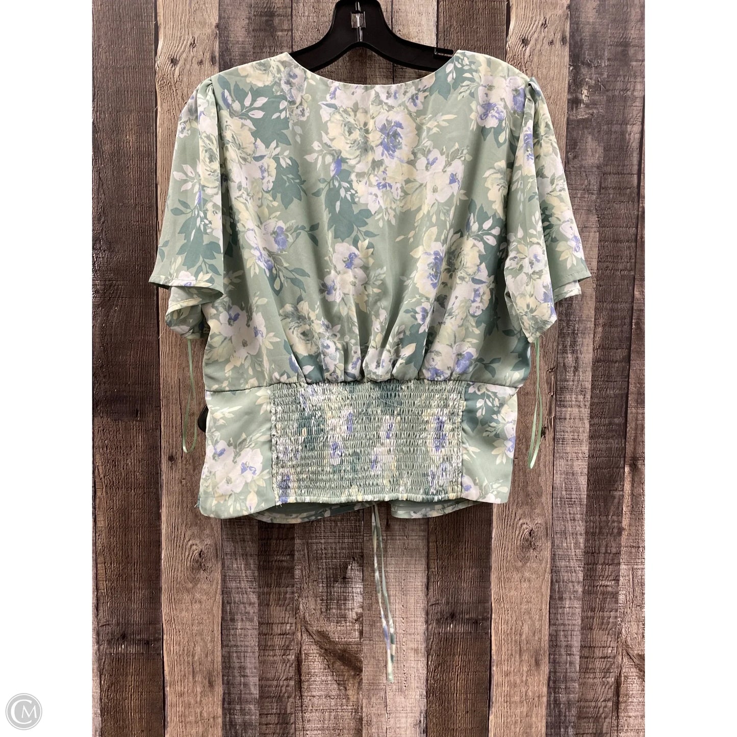 Top Short Sleeve By Abercrombie And Fitch In Green, Size: L