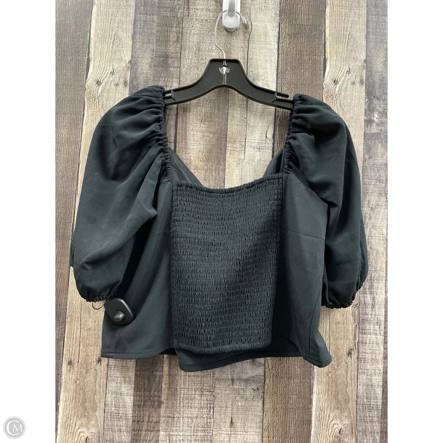 Top Short Sleeve By Abercrombie And Fitch In Black, Size: L