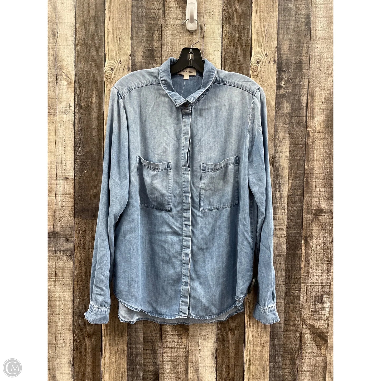 Top Long Sleeve By Cloth & Stone In Blue Denim, Size: L