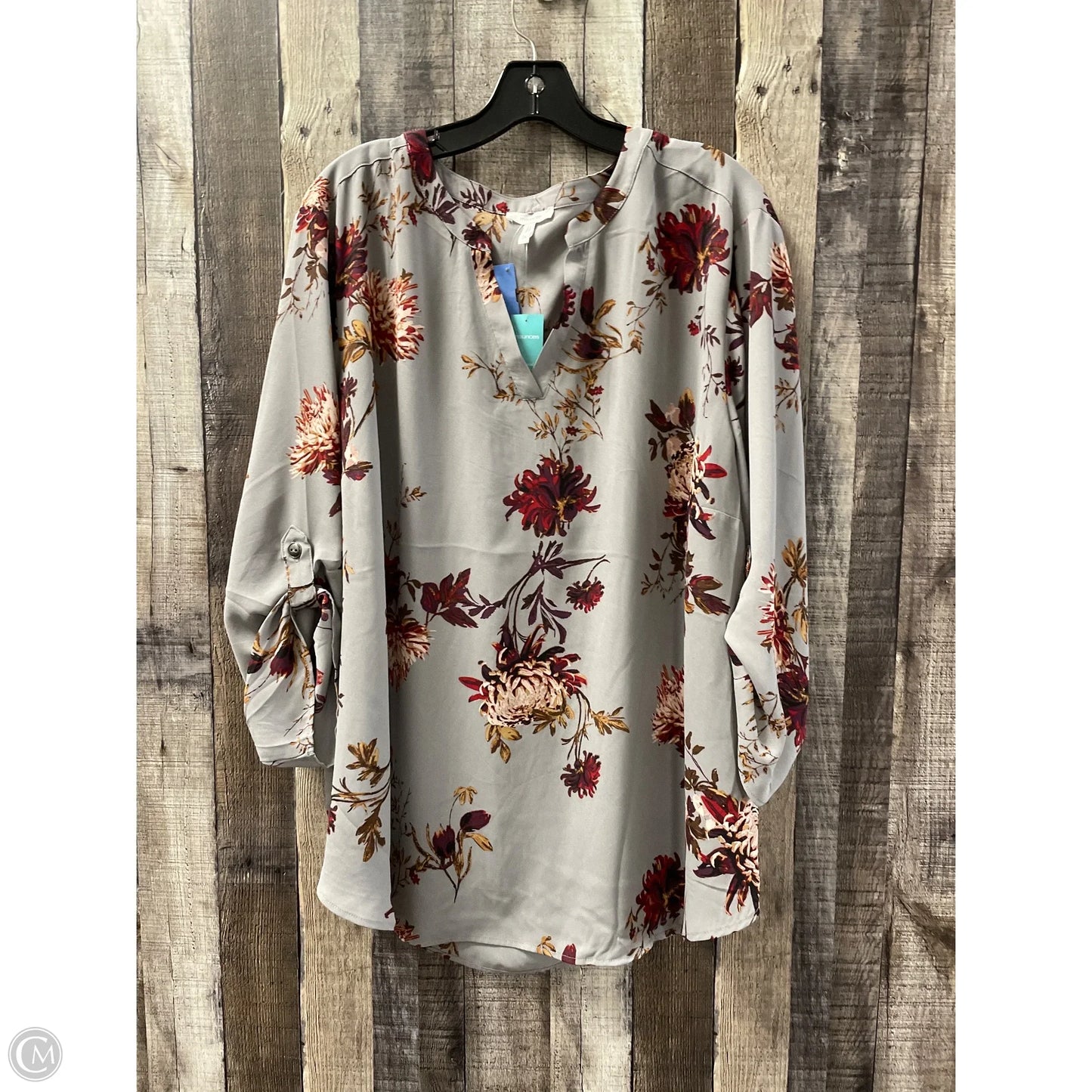 Top Long Sleeve By Maurices In Grey, Size: 3x