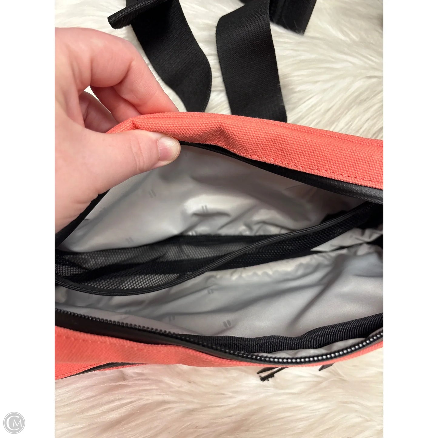 Belt Bag By Nobull, Size: Large