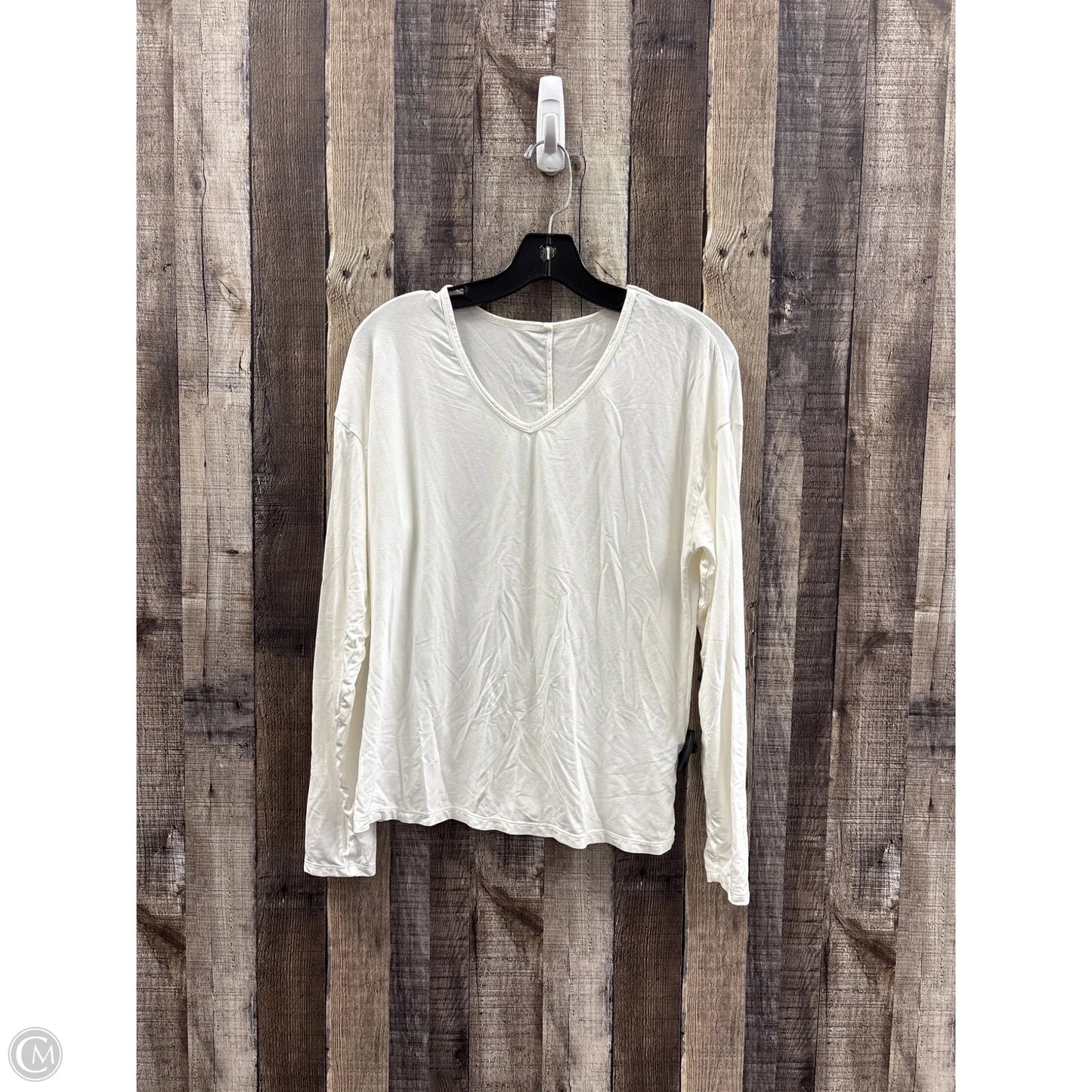 Athletic Top Long Sleeve Crewneck By Halara In Ivory, Size: S