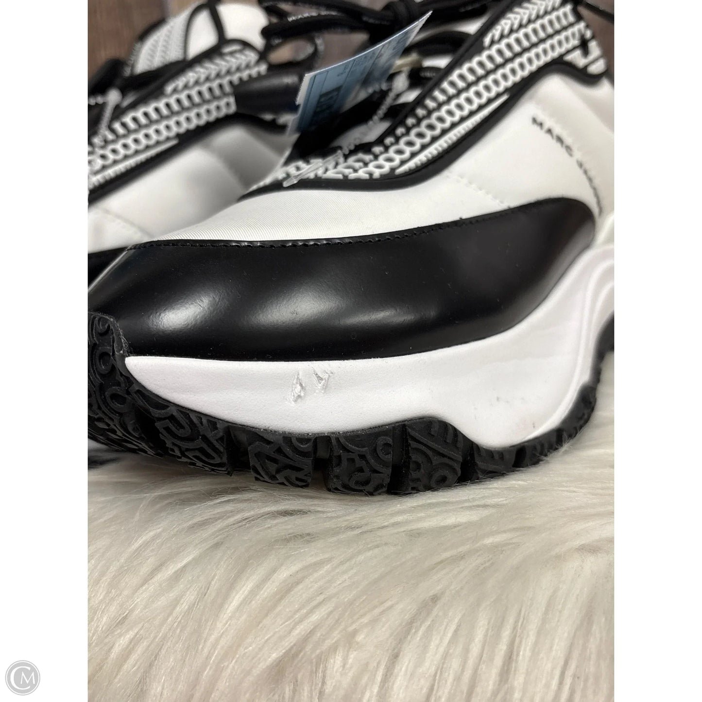 Shoes Luxury Designer By Marc Jacobs In White, Size: 8