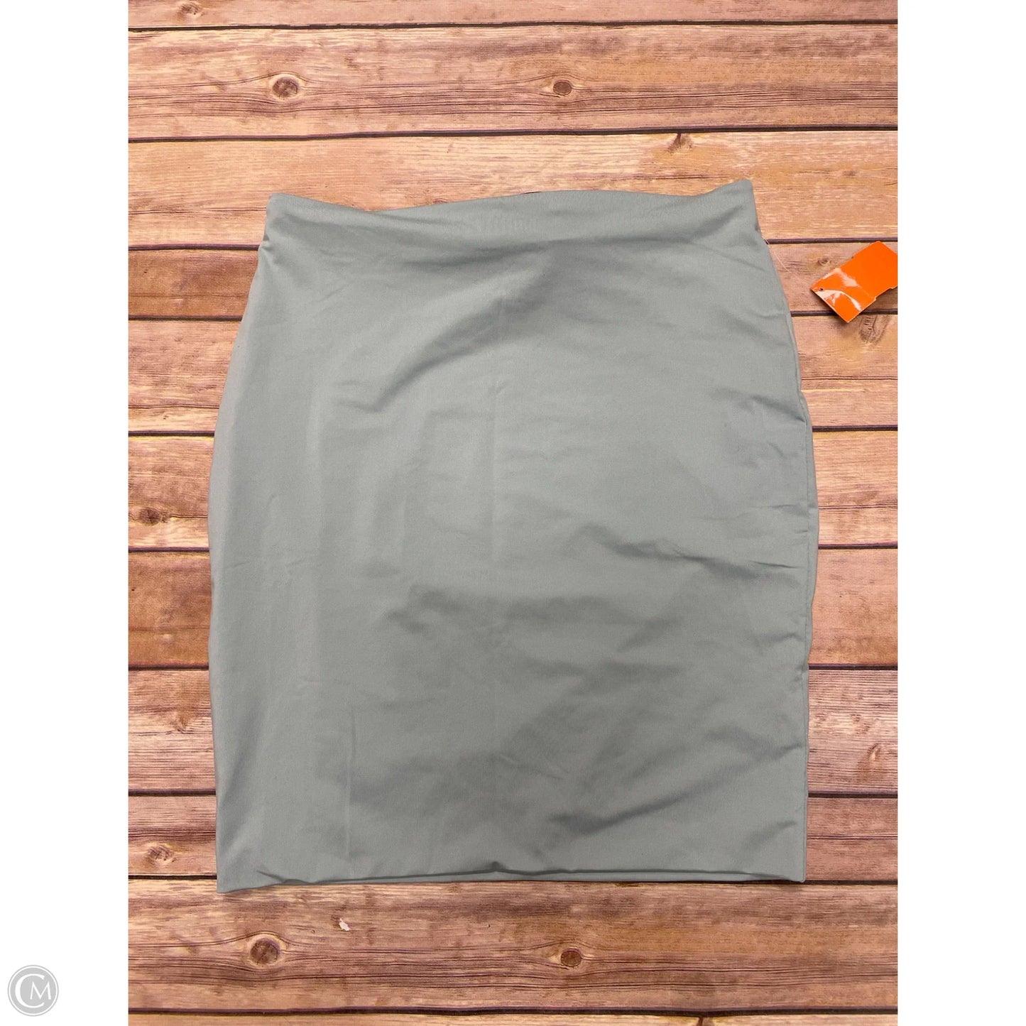 Skirt Mini & Short By Iris In Green, Size: M