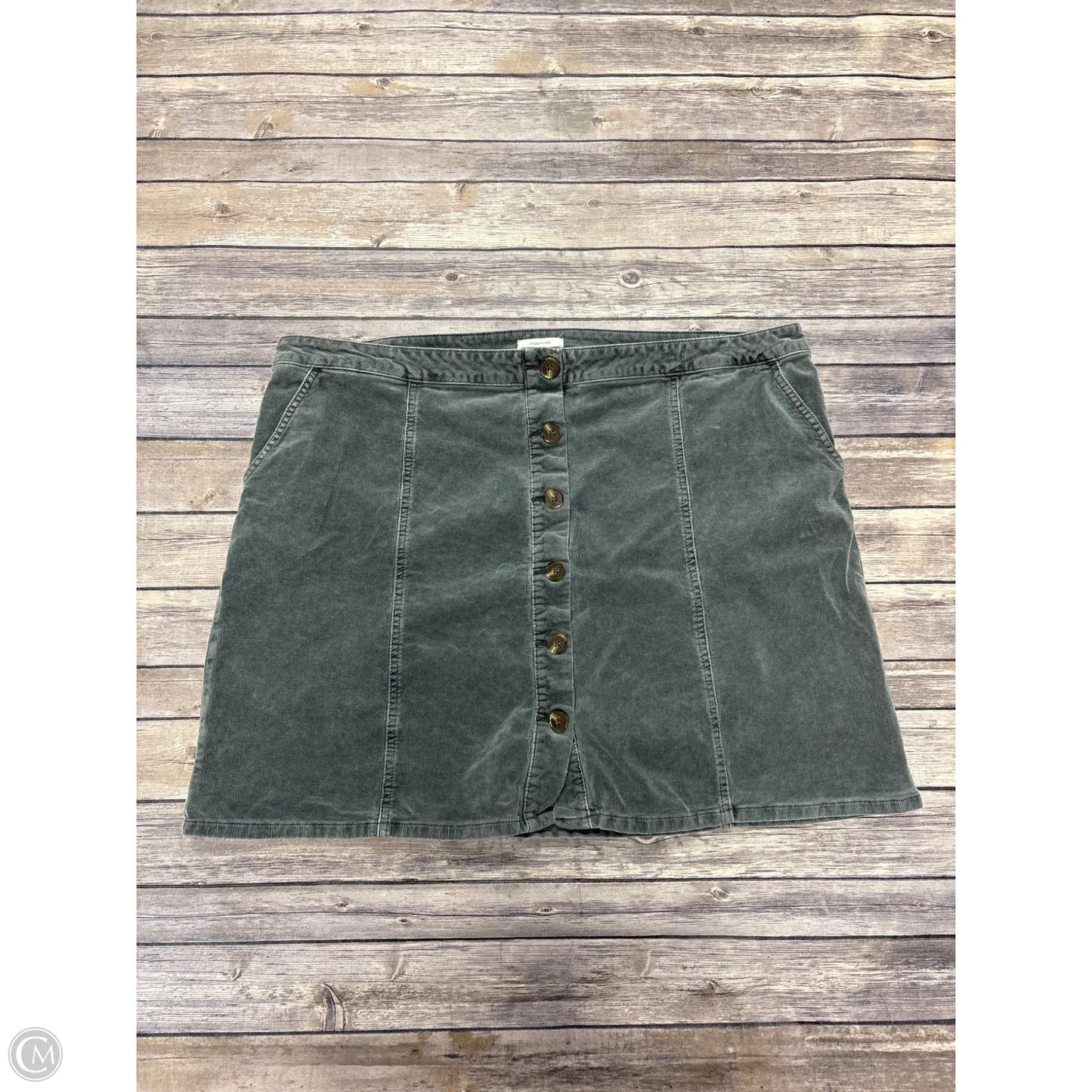 Skirt Mini & Short By Maurices In Grey, Size: 3x