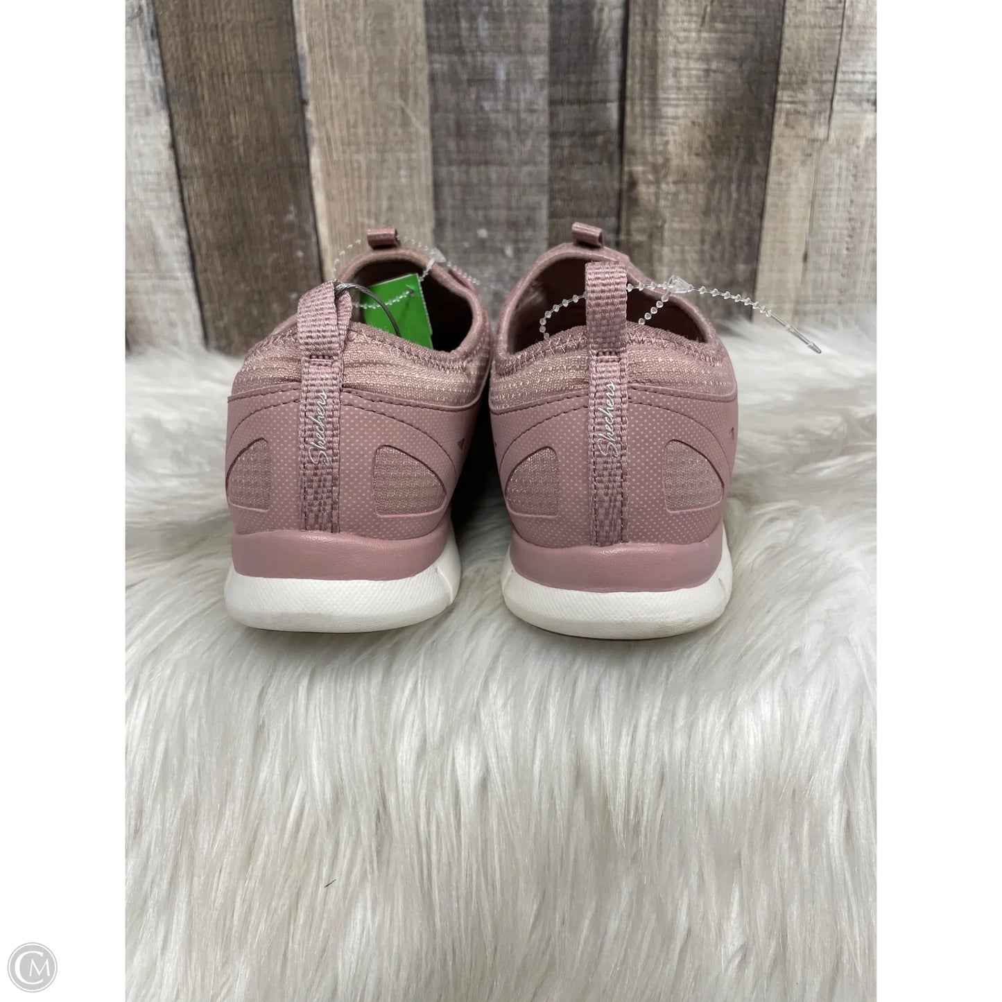 Shoes Sneakers By Skechers In Mauve, Size: 9