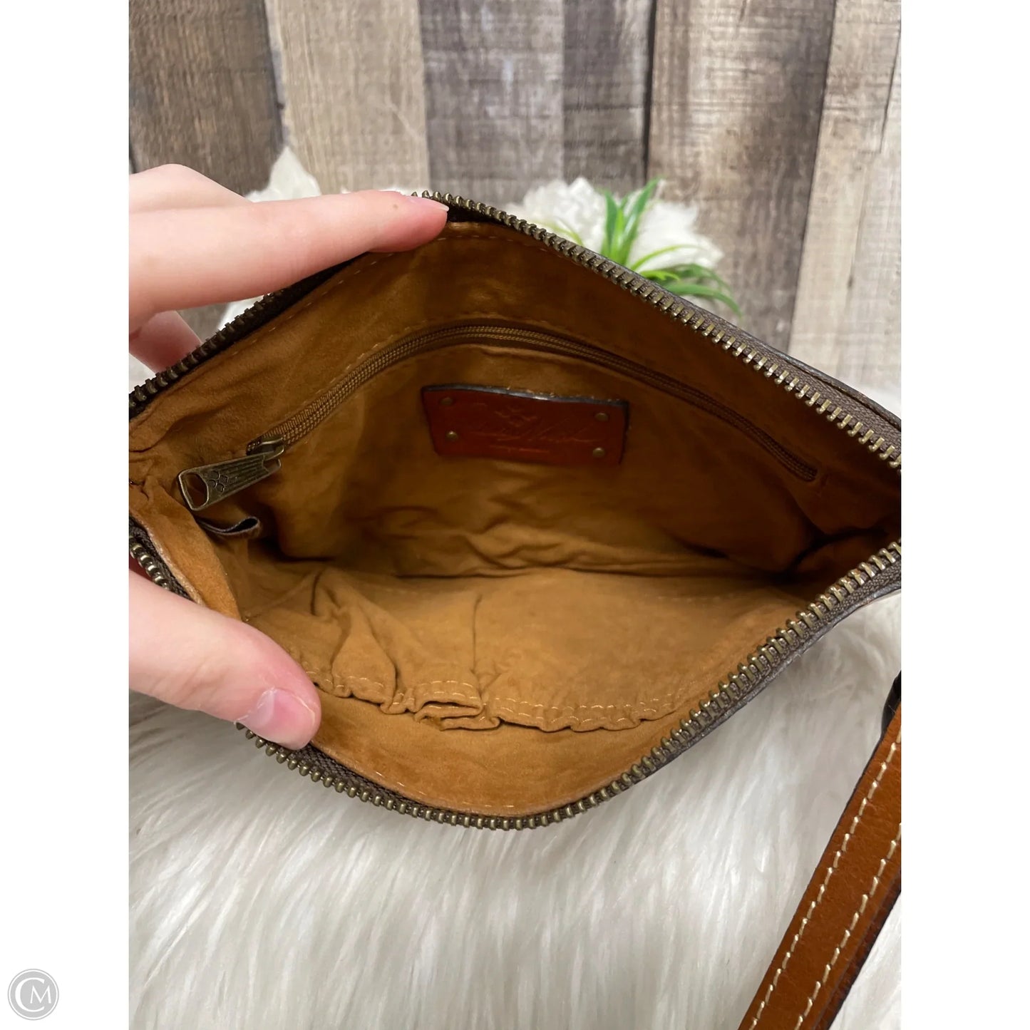 Clutch Designer By Patricia Nash, Size: Large