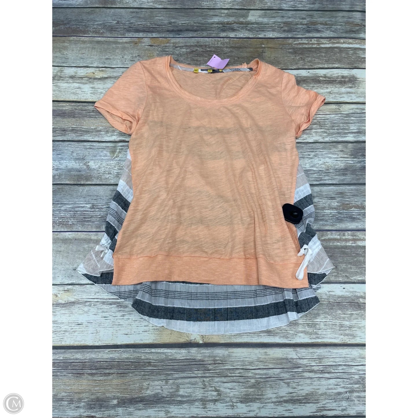 Top Short Sleeve By Little Yellow Button In Peach, Size: S