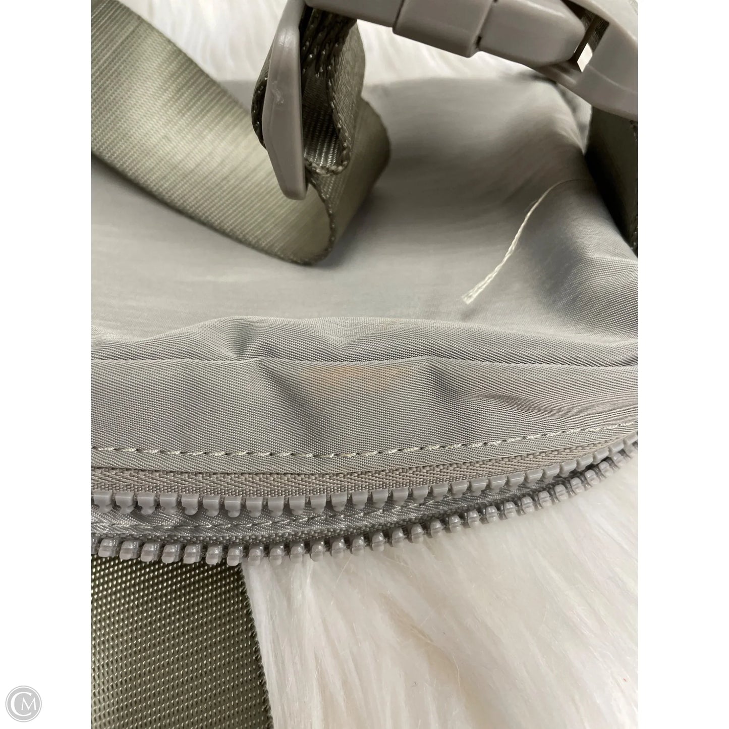 Belt Bag By Ypb, Size: Small