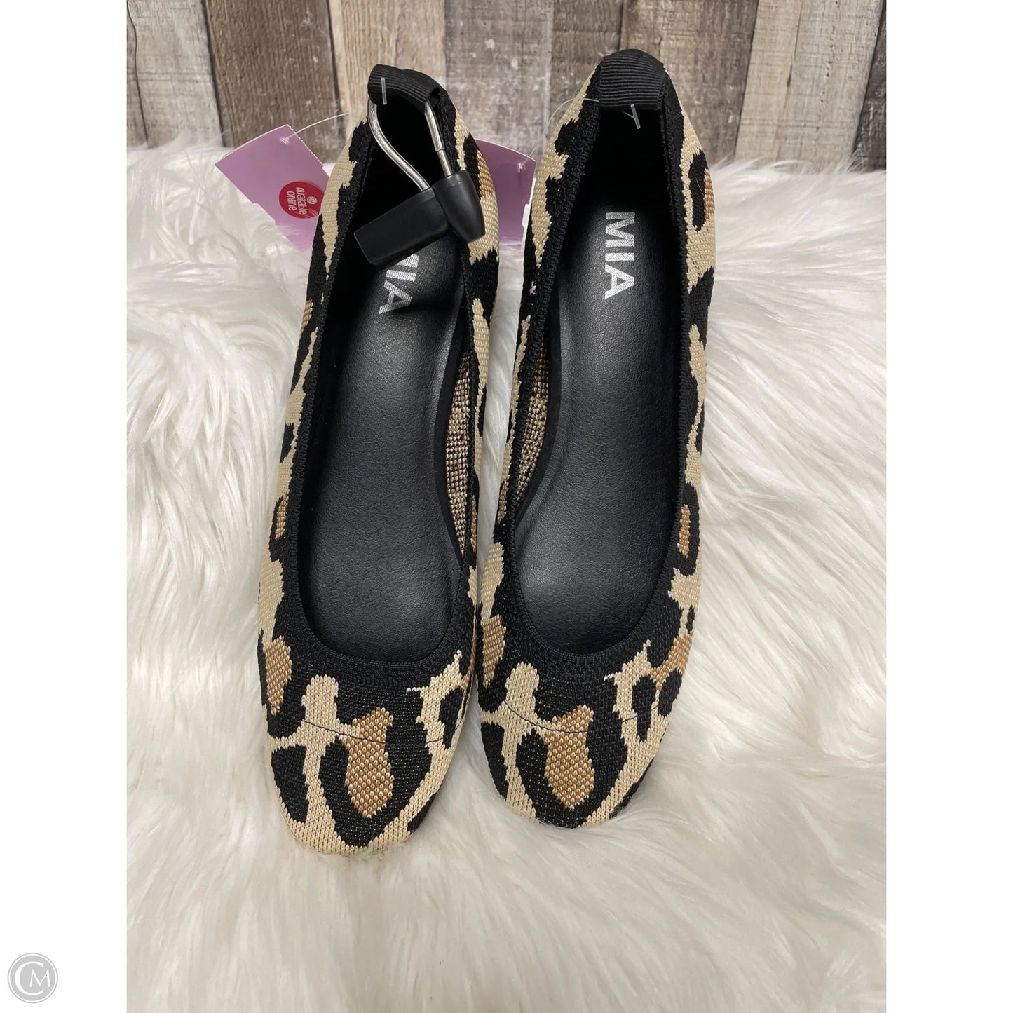 Sandals Flats By Mia In Animal Print, Size: 9