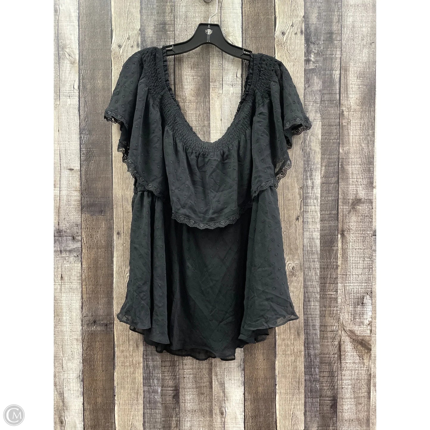 Top Short Sleeve By Torrid In Black, Size: 3x