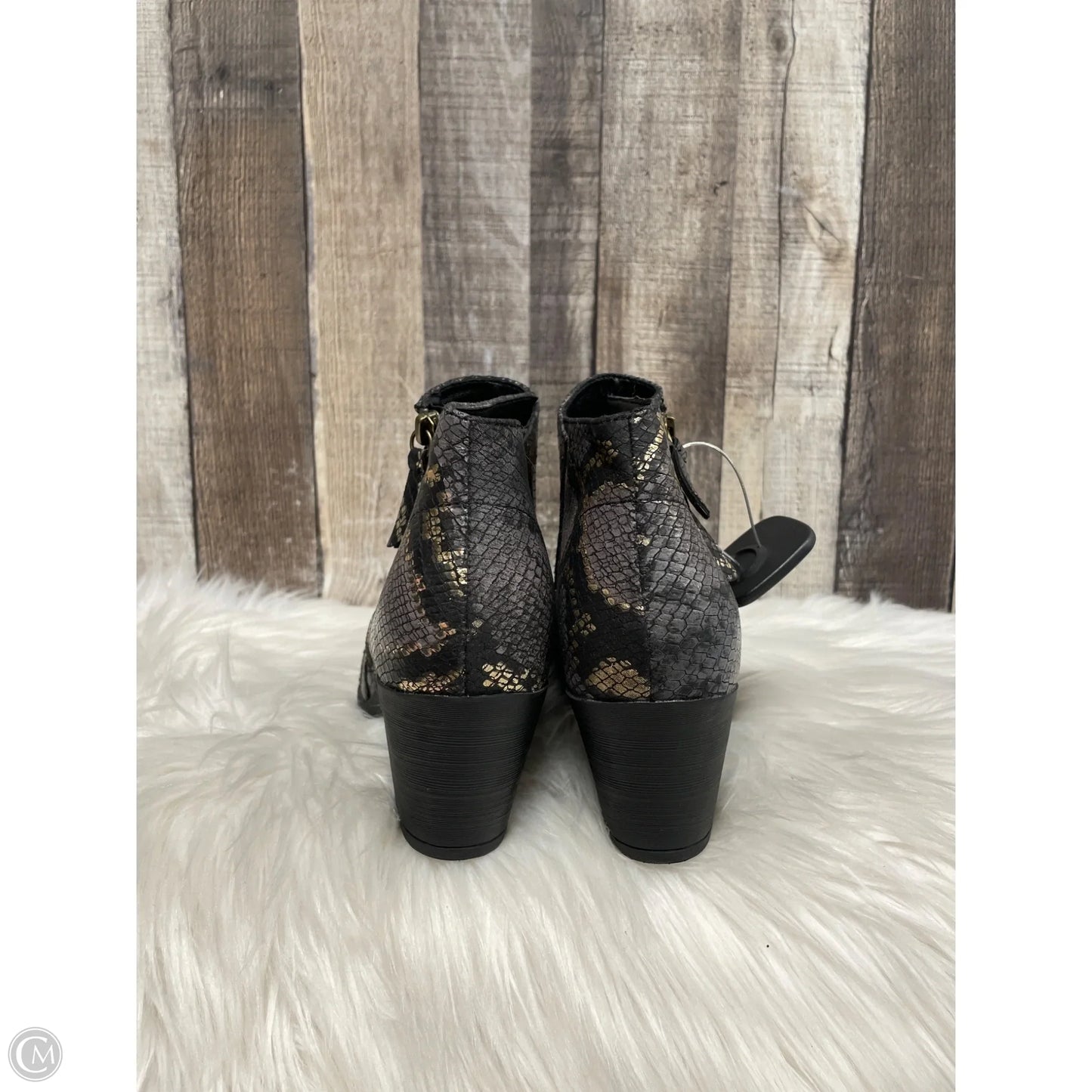 Boots Ankle Heels By Muk Luks In Snakeskin Print, Size: 8