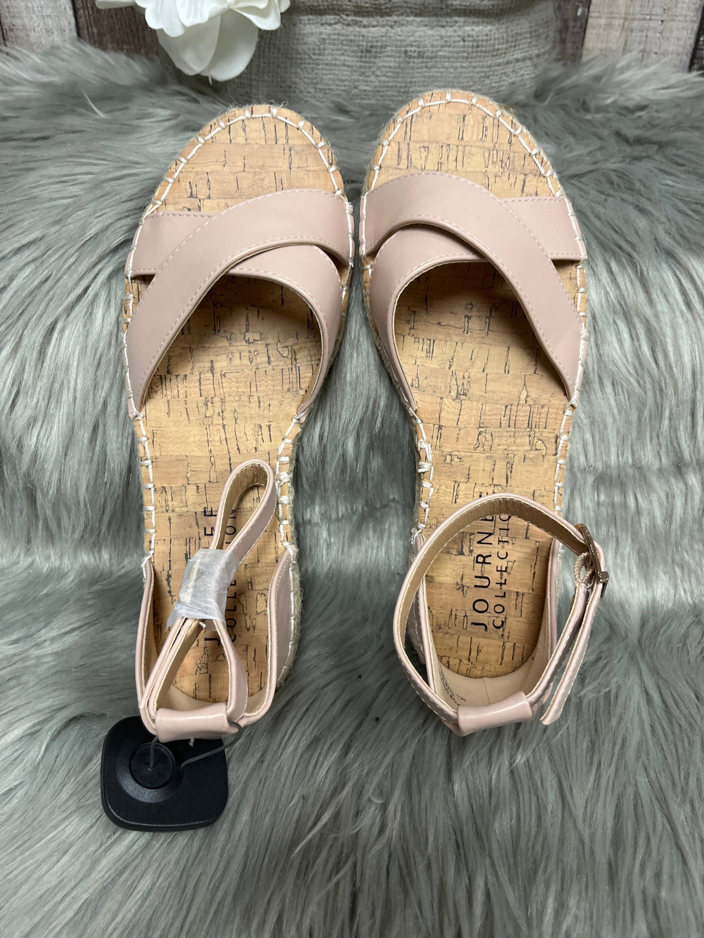 Shoes Flats By Journee Size: 6.5