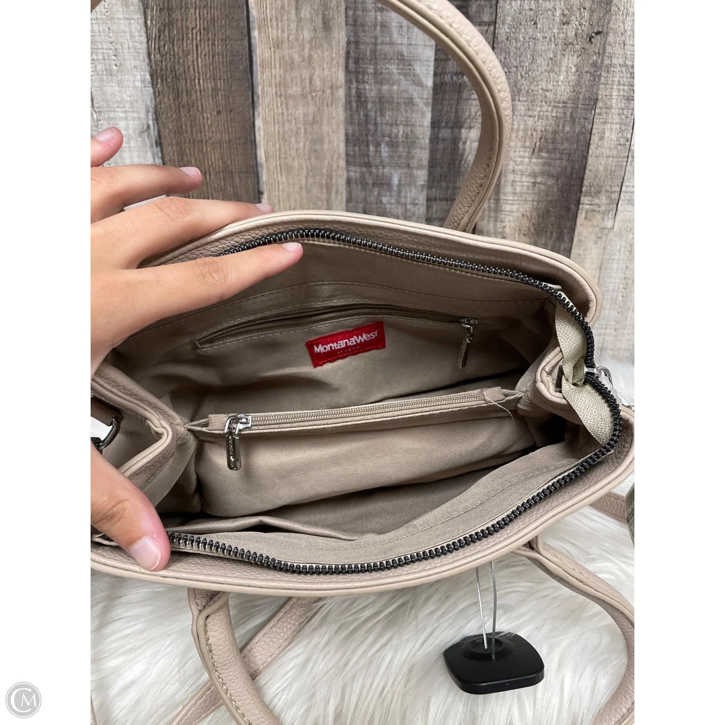 Crossbody By Montana West, Size: Medium