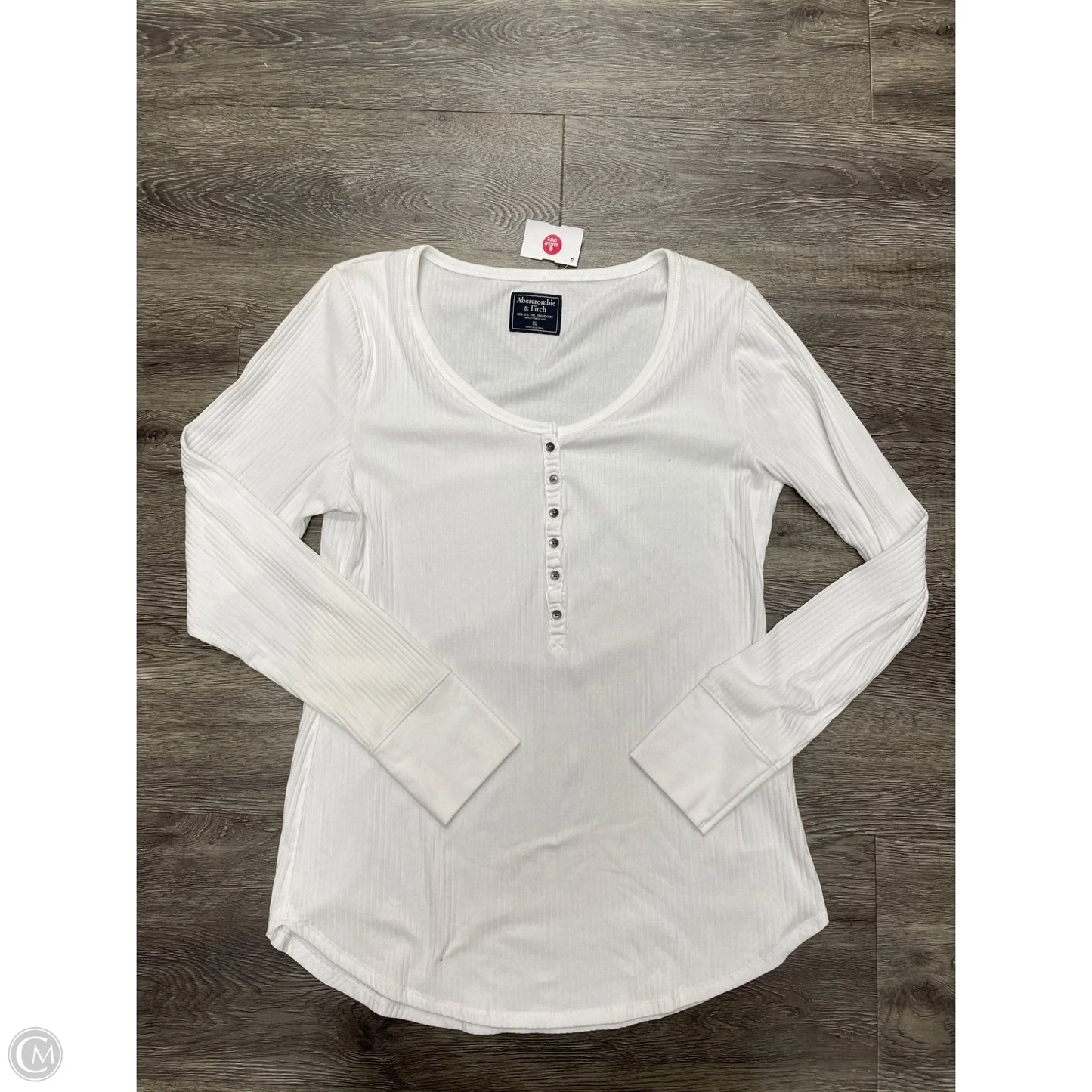 Top Long Sleeve By Abercrombie And Fitch In White, Size: Xl